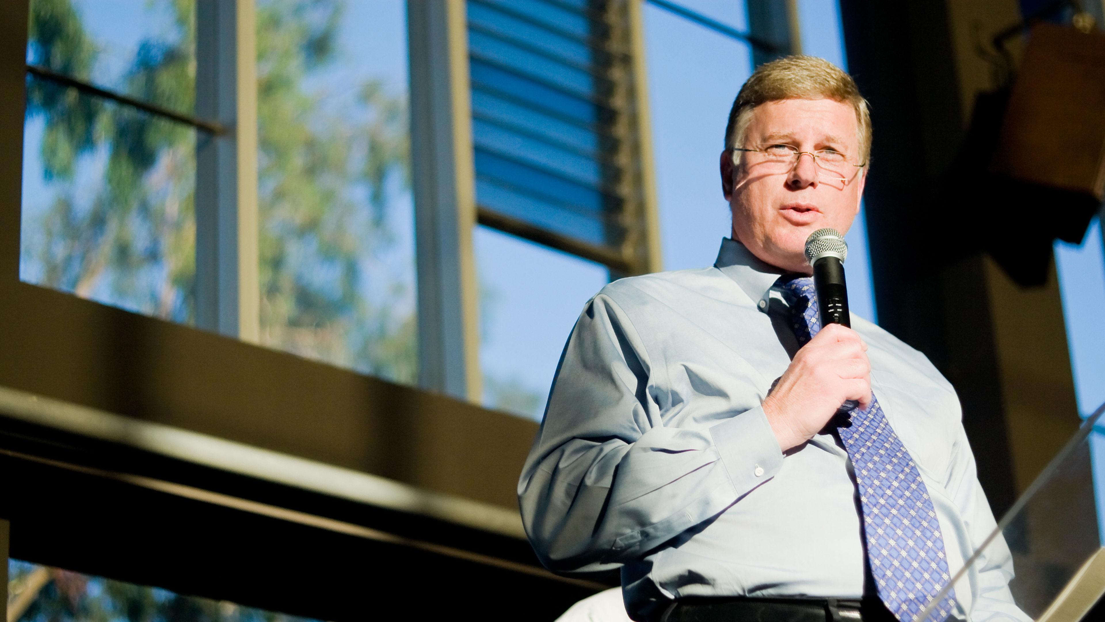 Watch Grace Church Services Online